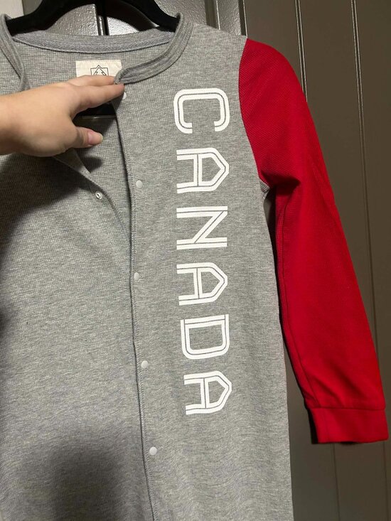 🇨🇦 Arborist Canada One-Piece Jumpsuit | Kids 8–10 | Super Soft & Cozy - Picture 4 of 4